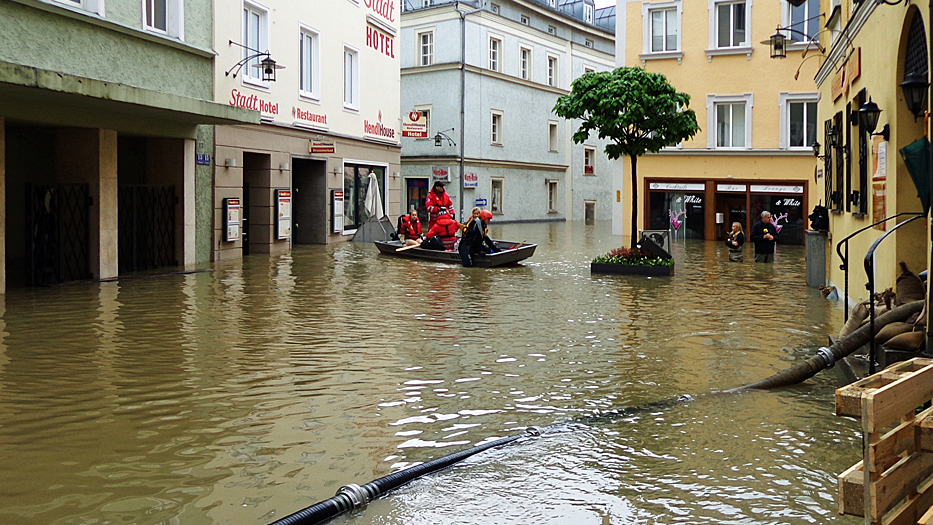 BMI - Alle Meldungen - Besserer Schutz vor Hochwassern in Deutschland