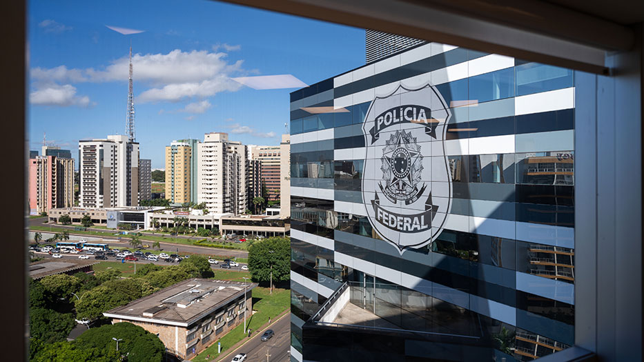 Gebäude der Bundespolizei in Brasilia - Ausblick auf die Stadt Gebäude der Bundespolizei in Brasilia - Ausblick auf die Stadt