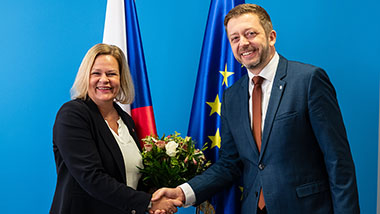 Bundesinnenministerin Nancy Faeser und ihr tschechischer Amtskollege Vít Rakušan.